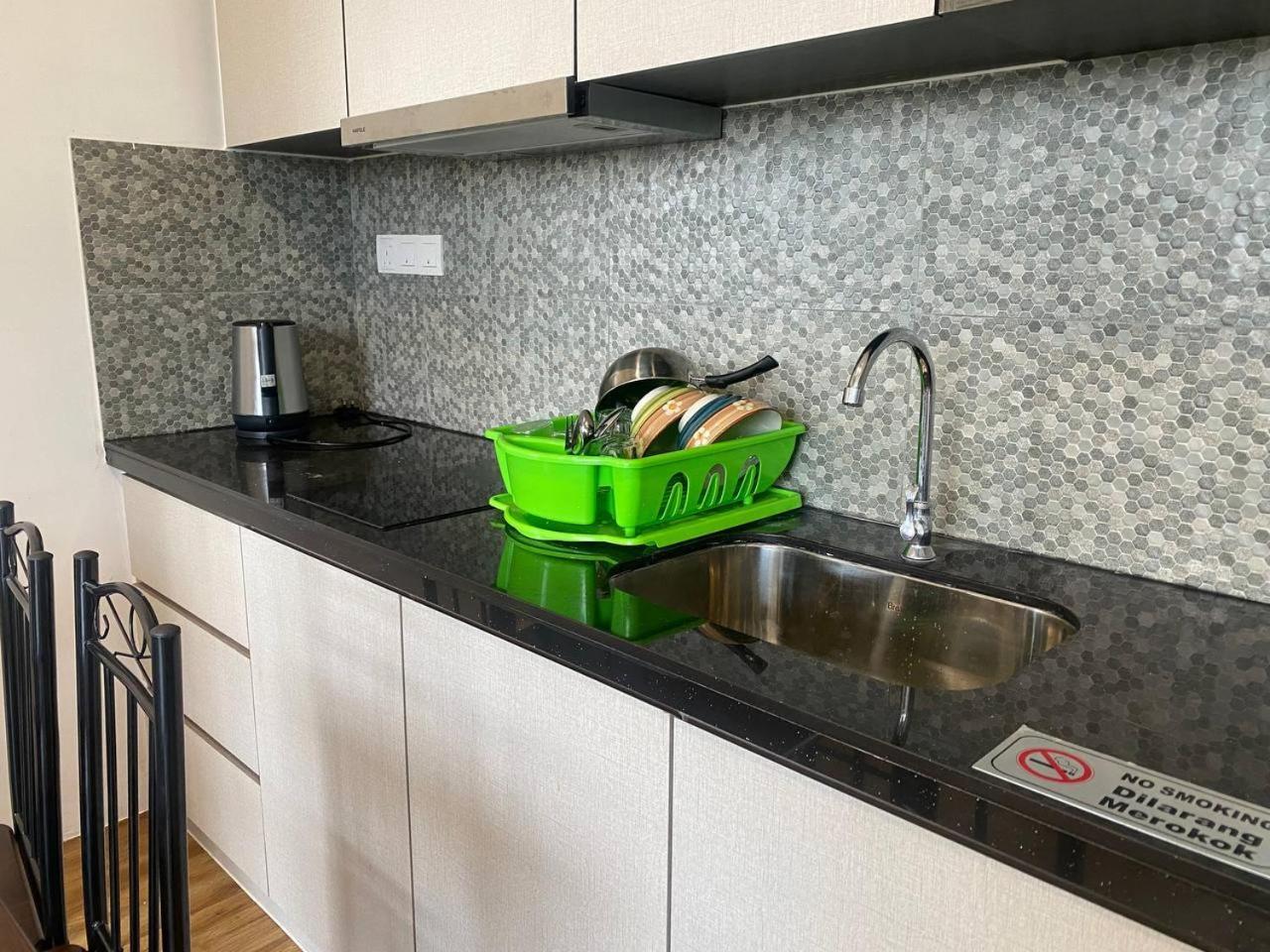 Ca Homestay Kuching Eksteriør billede